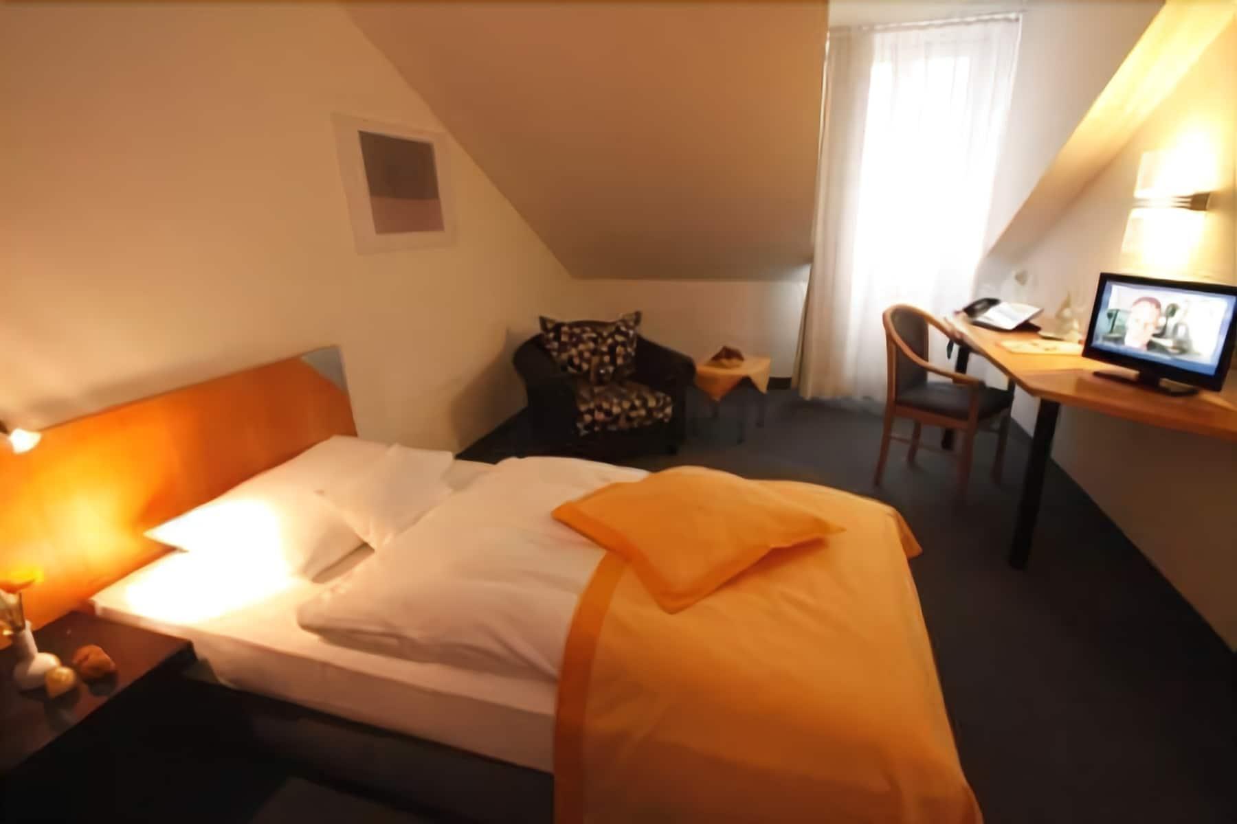 Prima Hotel Havelland Groß Kreutz Exterior foto